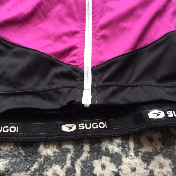 Sugoi Biking Top - Picture 4 of 5
